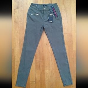 MAO Girls Ultra Stretch Olive/ Army Green Slim Skinny Stretch Jeans Size Medium